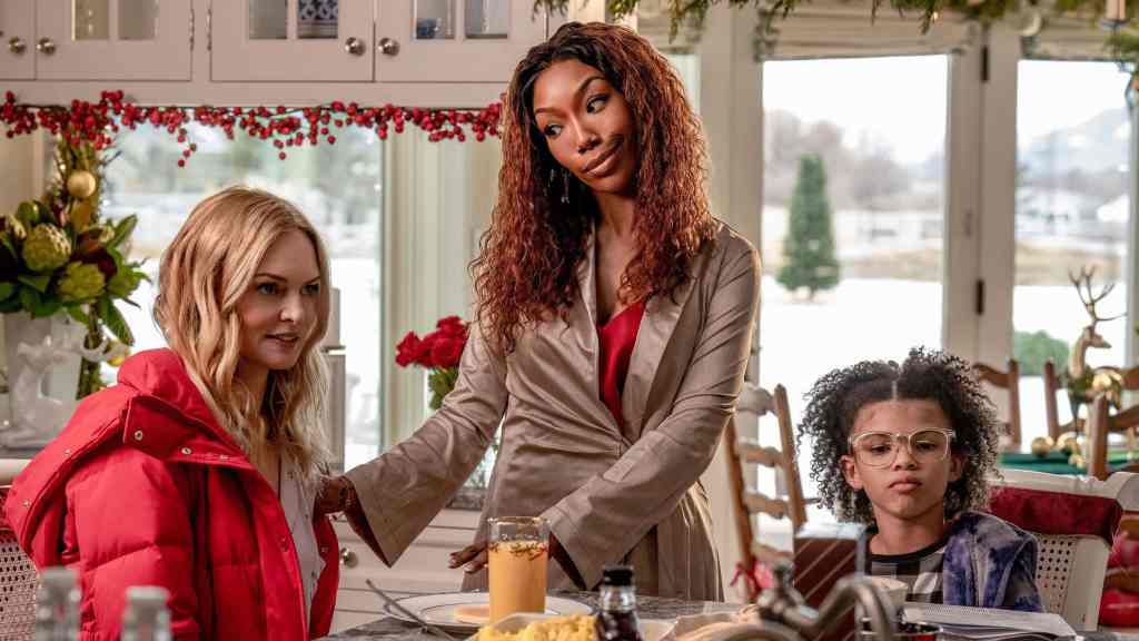 12 Netflix Holiday Movies to Watch Every Holiday Season 5 Best. Christmas. Ever! NETFLIX 1