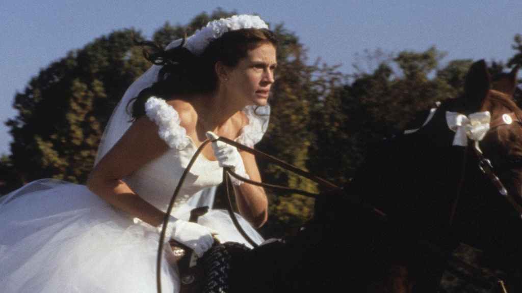 What's LEAVING NETFLIX IN DECEMBER 2023 RUNAWAY BRIDE