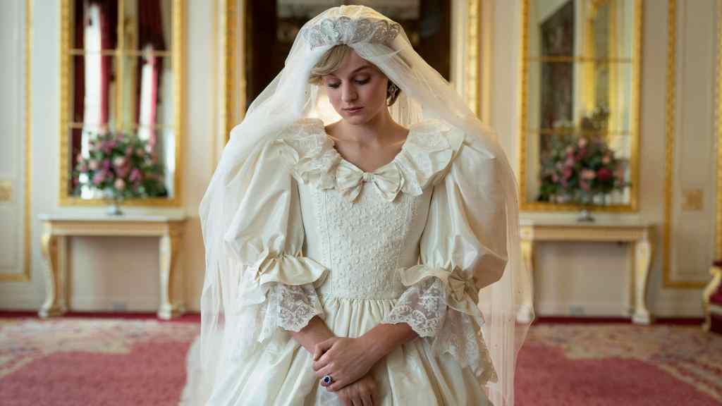 The Crown S4. Picture shows: Princess Diana (EMMA CORRIN)