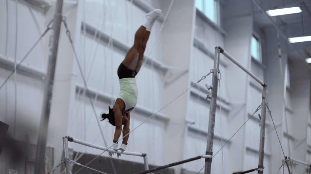 'Simone Biles Rising' 5 Simone Biles Rising E1 00 35 30 01