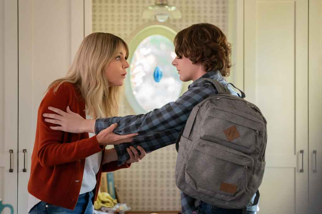 'Incoming' First Look & Trailer 2 Incoming. (L-R) Kaitlin Olson as Ms. Nielsen and Mason Thames as Benji Nielsen in Incoming. Cr. Spyglass Media Group, LLC and Artists Road, LLC/Courtesy of Netflix