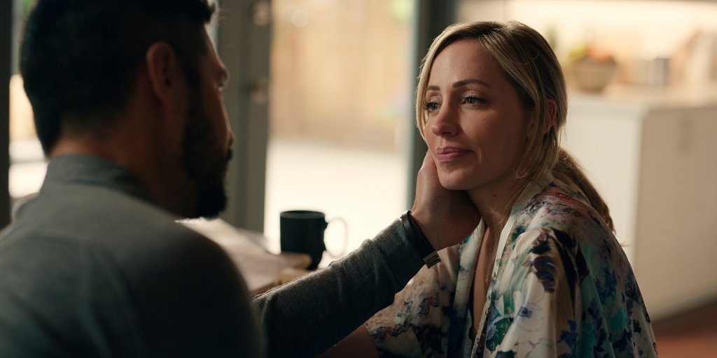 Virgin River Season 7 Predictions: What’s Next for Mel, Jack & the Rest of the Town? 3 Virgin River n S6 E1 00 18 27 06R