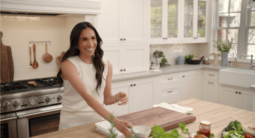 With Love, Meghan. netflix