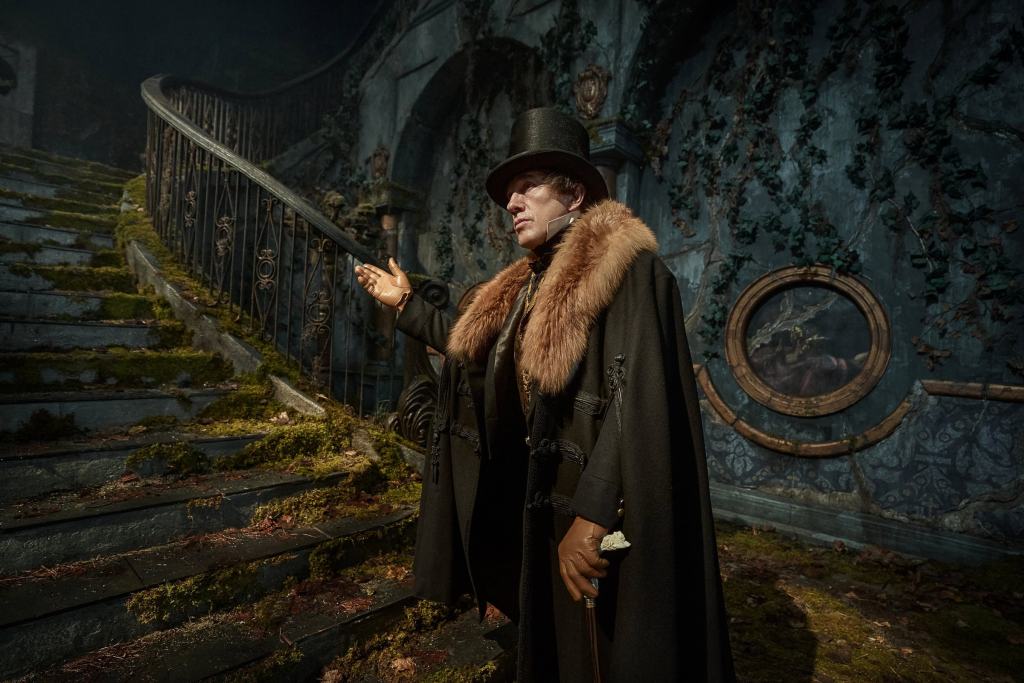 Guillermo del Toro’s Frankenstein Sets Netflix Release Date with New Posters 10 PF 20240523 26973 R