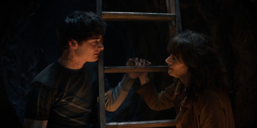 Stranger Things 5 Episode 5 Recap: What Happens in ‘Chapter 5: Shock Jock’ 2 Stranger Things 5 Episode 5 Recap: What Happens in ‘Chapter 5: Shock Jock’
