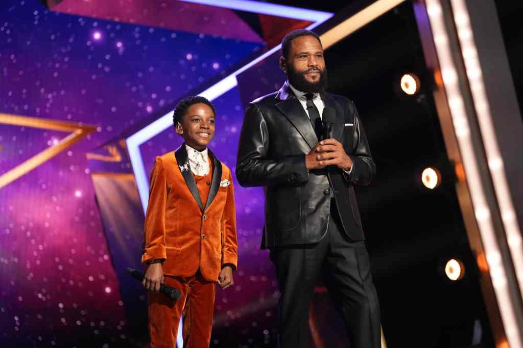 Star Search Returns to Netflix as a Live Competition Event 5 Star Search Netflix Live Event: Judges, Premiere Details, and Episode 1 Winners