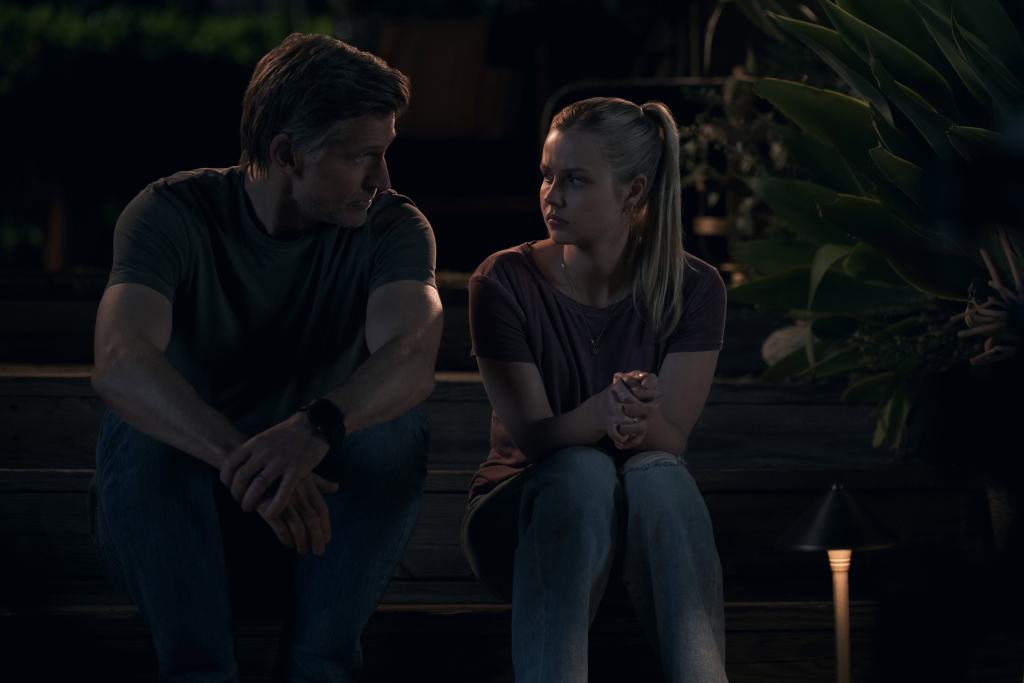 The Last Thing He Told Me Season 2, Episode 3 Recap: The Fractured "Reunion" 4 The Last Thing He Told Me Season 2, Episode 3 Recap: The Fractured "Reunion"