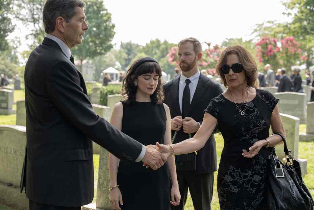 Big Mistakes Netflix Series: The Full Season 1 Recap Episode-by-Episode 3 BIGMISTAKES 101 250804 SP 00424 R