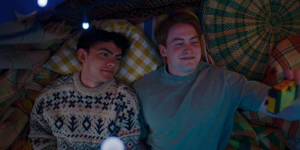 Heartstopper Season 3 Recap: Everything You Need to Know Before Heartstopper Forever 2 Heartstopper Season 3 Recap: Everything That Happened Before Heartstopper Forever