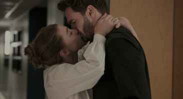 The Love Hypothesis Trailer Brings Ali Hazelwood’s Romance to Prime Video This September