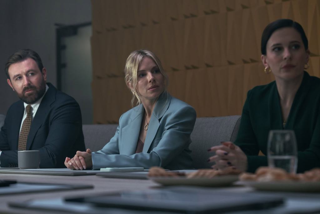 war hbo james-mcardle-sienna-miller-phoebe-fox_0