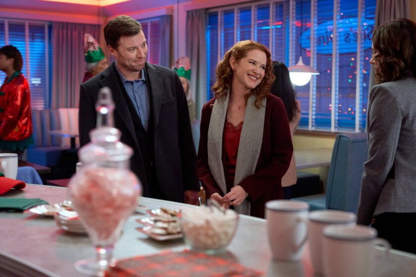 Mistletoe Murders Season 2 Recap and Episode Guide: All 3 Mysteries Explained 2 mistletoe murders season 2 part 6_05