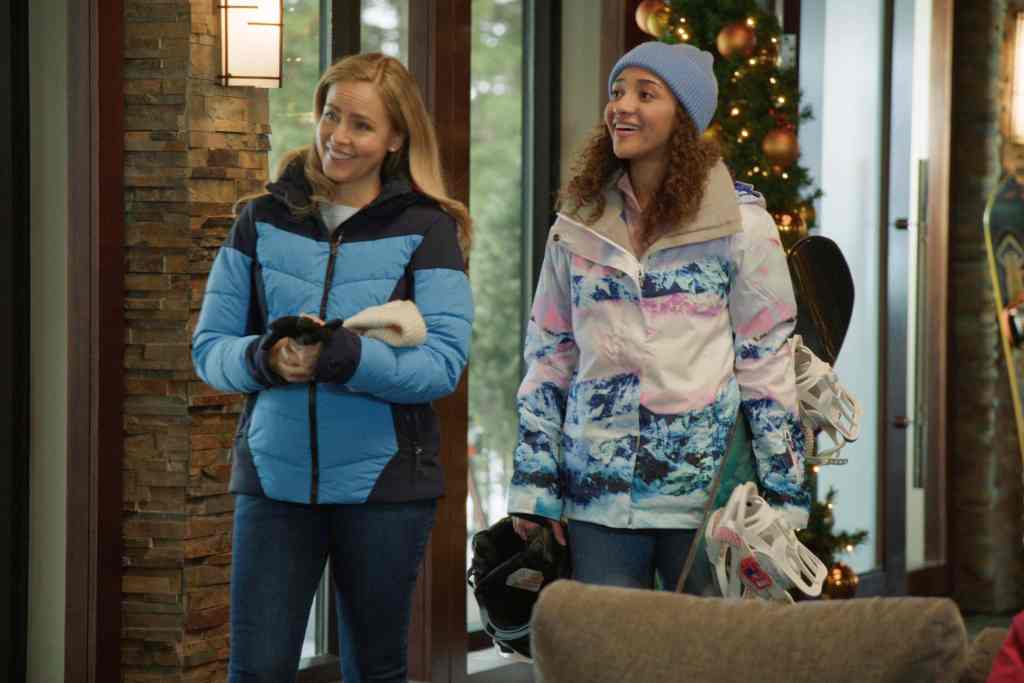 ‘Tis the Season for Setups Recap and Ending Explained: Who Was Really Being Set Up? 8 tis the season for setups tistheseasonforsetups-fp-007-cb
